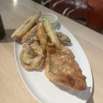 Tomat - Trout & Chips - New American Near Me - Los Angeles, California