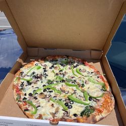 Cartecay River Pizza Company - Veggie pizza with some substitutions