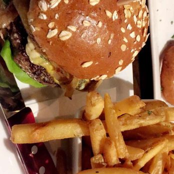 Burgerhaus - American burger and garlic Parmesan fries - Burgers Near Me - Schererville, Indiana Burgerhaus - American burger and garlic Parmesan fries - Burgers Near Me - Schererville, Indiana