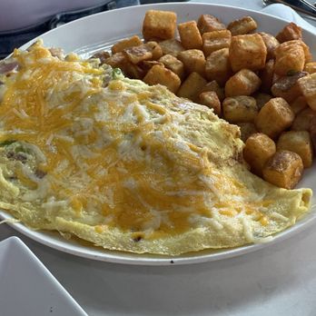 Mimosa Gossip - Omelet - Breakfast & Brunch Near Me - San Antonio, Texas Mimosa Gossip - Omelet - Breakfast & Brunch Near Me - San Antonio, Texas