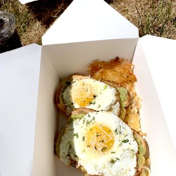 Mommy & Maddi's - Avocado toast, picnic style - Breakfast & Brunch Near Me - Keizer, Oregon