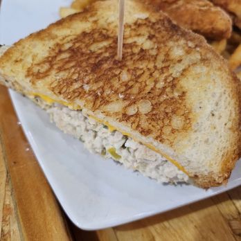 Corona Airport Cafe - Tuna melt - American Near Me - Corona, California