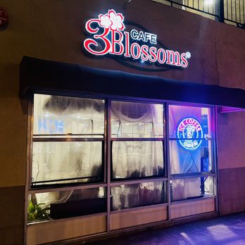 3 Blossoms Cafe - Bubble Tea Near Me - Westminster, California
