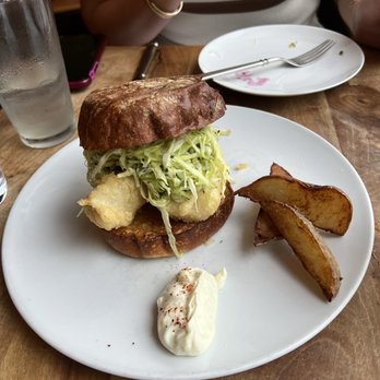 Davenport - Halibut sandwich - Seafood Near Me - Portland, Oregon