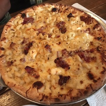 V Pizza - The Mac Attack - Pizza Near Me - Jacksonville Beach, Florida V Pizza - The Mac Attack - Pizza Near Me - Jacksonville Beach, Florida