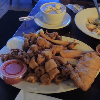 Barbara's Fishtrap - Fried Fish and Calamari with a cup of clam chowder - Seafood Near Me - Half Moon Bay, California