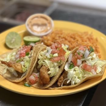 La cocina de Lily - Tacos de camarones - Breakfast & Brunch Near Me - Yuma, Arizona La cocina de Lily - Tacos de camarones - Breakfast & Brunch Near Me - Yuma, Arizona
