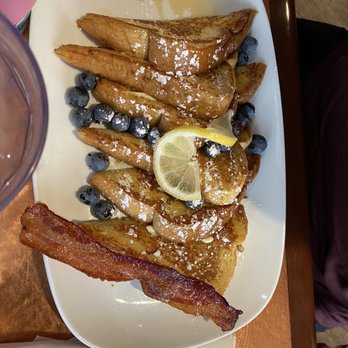 Another Broken Egg Cafe - Breakfast & Brunch Near Me - Nashville, Tennessee Another Broken Egg Cafe - Breakfast & Brunch Near Me - Nashville, Tennessee