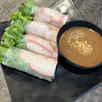 Jenny Pho - 2A. Fresh Spring Rolls- 4 pcs (bbq pork) - Vietnamese Near Me - Issaquah, Washington