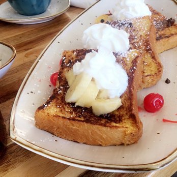 Hatch 44 Cafe - French toast - Cafes Near Me - Metuchen, New Jersey