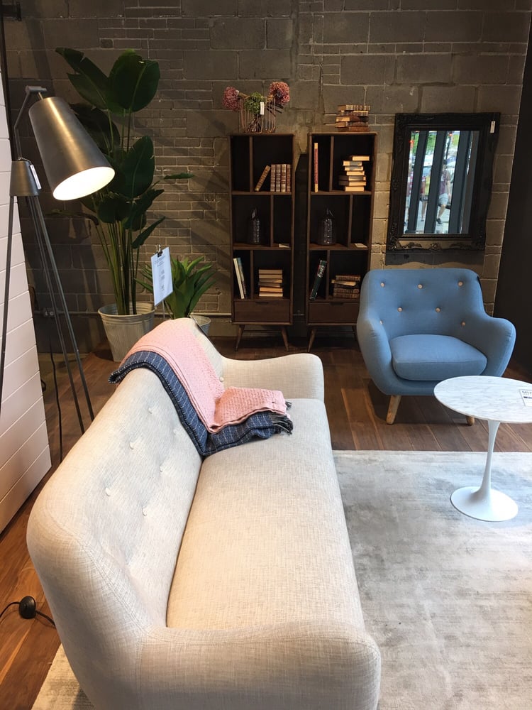 MUST GRIFFINTOWN Updated September 2024 30 Photos 186 rue Peel