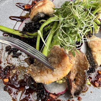 Stillwater - Live Monterey Bay Red Abalone - they serve this delicacy year round - it's a *must have* lunch of mine with each of my stays! (01/13/22) - American Near Me - Pebble Beach, California