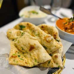 Coromandel Cuisine of India - Garlic naan