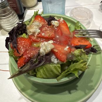 Gelato Joe's - Strawberry salad - Sandwiches Near Me - Foley, Alabama