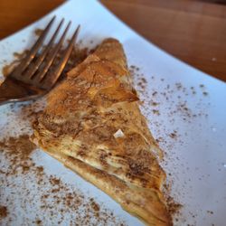 Olive Lounge & Grill - Baklava