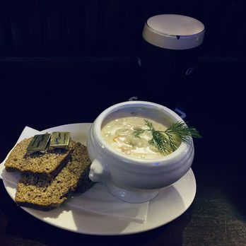 13 On The Green - Pubs Near Me - Galway, G