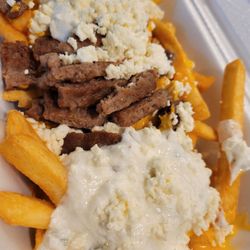 MalDonado's Grill - Gyro loaded fries.