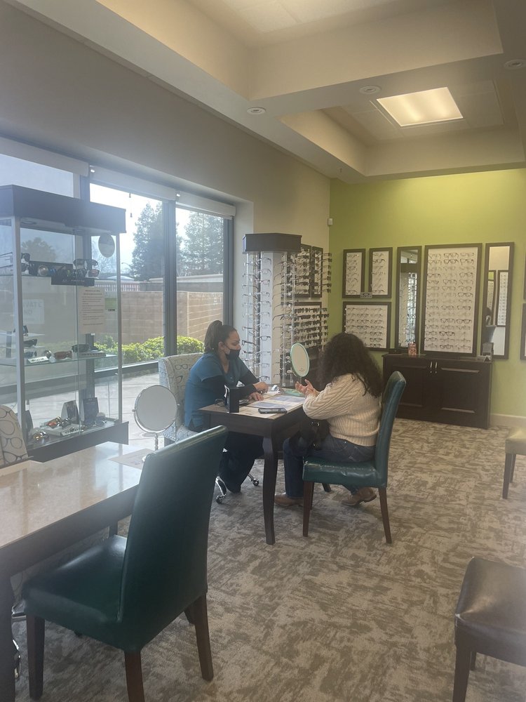 GENERATIONS FAMILY OPTOMETRY 15 Photos & 27 Reviews 2010 W Monte