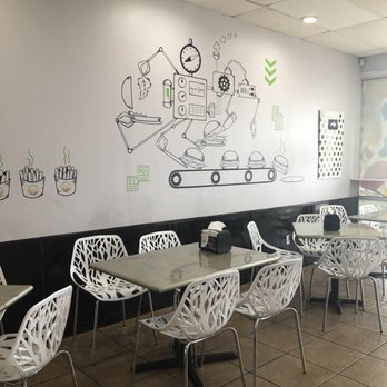 Nest Burger - Dining area - Burgers Near Me - Plano, Texas