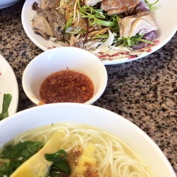Pho Tran - Bun Mang Vit (10/10) - Highly Recommended. This is size Small ($7.95 I think). - Vietnamese Near Me - Houston, Texas Pho Tran - Bun Mang Vit (10/10) - Highly Recommended. This is size Small ($7.95 I think). - Vietnamese Near Me - Houston, Texas