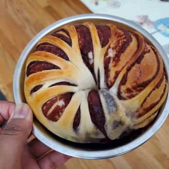 H&L Bakery - Red bean paste bun - Bakeries Near Me - Brooklyn, New York