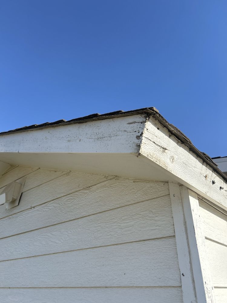 Slide of Alvarado Roofing & Construction