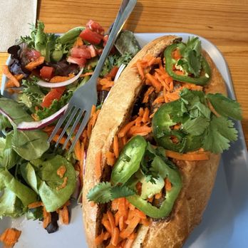 Simple Cafe & Juice Bar - Juice Bars & Smoothies Near Me - Asheville, North Carolina