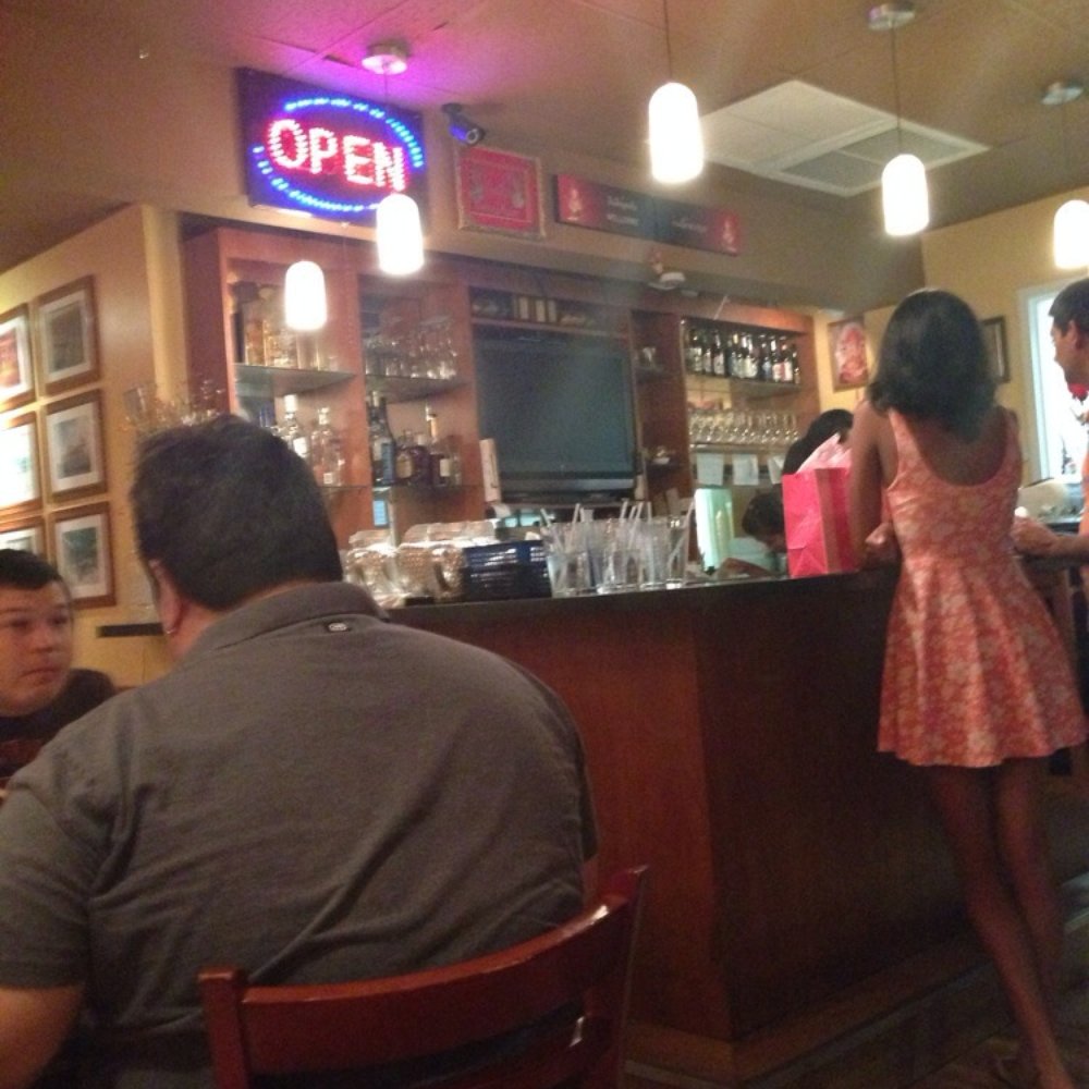 Siam Square - Full bar! - Thai Near Me - Honolulu, Hawaii Siam Square - Full bar! - Thai Near Me - Honolulu, Hawaii