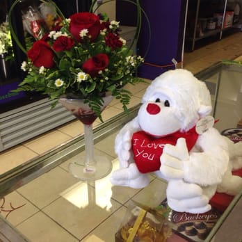 Rosebud Studio Florist - Flowers in a martini glass and an I love you gorilla - Florists Near Me - Jersey City, New Jersey Rosebud Studio Florist - Flowers in a martini glass and an I love you gorilla - Florists Near Me - Jersey City, New Jersey