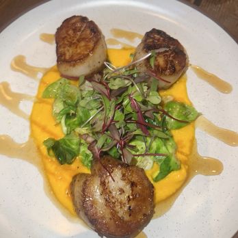 Yardbird - Pan seared scallops - Southern Near Me - Las Vegas, Nevada