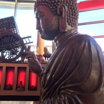 Grace's Mandarin - Inside statue. - Asian Fusion Near Me - Oxon Hill, Maryland