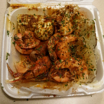 Crab Boss - Full Combo Platter w/crab legs, shrimp, corn, potatoes, sausage, and boiled egg - Cajun/Creole Near Me - Brandywine, Maryland Crab Boss - Full Combo Platter w/crab legs, shrimp, corn, potatoes, sausage, and boiled egg - Cajun/Creole Near Me - Brandywine, Maryland