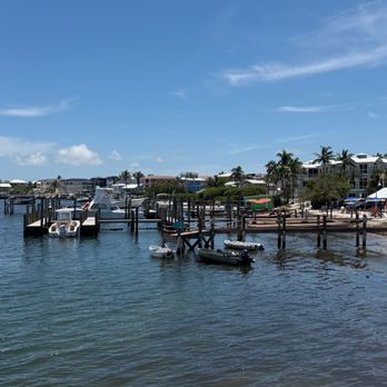 Anna Maria Oyster Bar - Pier - Seafood Near Me - Bradenton Beach, Florida Anna Maria Oyster Bar - Pier - Seafood Near Me - Bradenton Beach, Florida