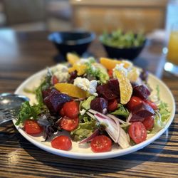 Roy's Kaanapali - Beet salad