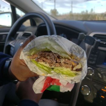 Carl's Jr - STILL NO JALAPEÑOS - Fast Food Near Me - Blythe, California