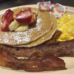 Breakfast plate with bacon Breakfast plate with bacon