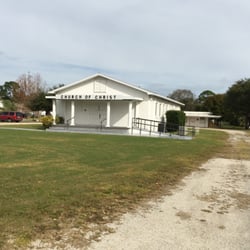 Merritt Island Church of Christ - Driveway