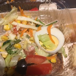 Du Maroc - Small side salad to go with take out dish. Perfect size, and good too!