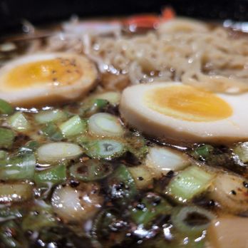 Ramen Yukinoya - Tonkatsu wwith black onblak garlic oil - Ramen Near Me - Arcadia, California Ramen Yukinoya - Tonkatsu wwith black onblak garlic oil - Ramen Near Me - Arcadia, California