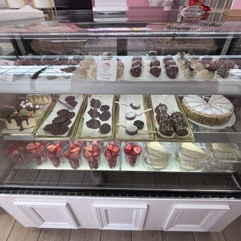 Strawberry By Lemon - Desserts - Desserts Near Me - St. Cloud, Florida Strawberry By Lemon - Desserts - Desserts Near Me - St. Cloud, Florida