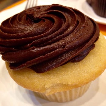 Molly's Cupcakes - Classic. Perfection. - Desserts Near Me - Chicago, Illinois Molly's Cupcakes - Classic. Perfection. - Desserts Near Me - Chicago, Illinois