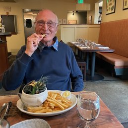 Hubby with Moules Frites :) Hubby with Moules Frites :)