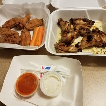 O'Malley's Pub and Eatery - New American Near Me - Aurora, Illinois
