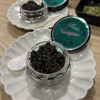 Kuidaore Handroll Bar - 2 orders of Caviar 14g - Bars Near Me - Oakland, California Kuidaore Handroll Bar - 2 orders of Caviar 14g - Bars Near Me - Oakland, California