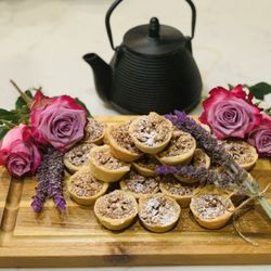 Charcuterie Sisterz - Orders your now for March