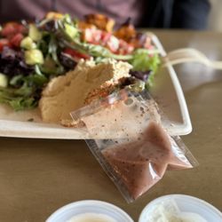 Luna Grill Aliso Viejo - Great dressing, did not need the whole bag.
