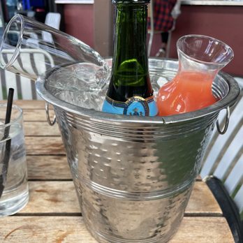 FM Kitchen & Bar - mimosa cooler $20 - Bars Near Me - Houston, Texas FM Kitchen & Bar - mimosa cooler $20 - Bars Near Me - Houston, Texas