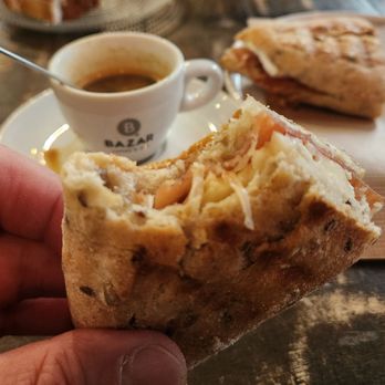 Nuezcafé - Bocadillo with Jamon and brie cheese! - Cafeteria Near Me - València, V Nuezcafé - Bocadillo with Jamon and brie cheese! - Cafeteria Near Me - València, V