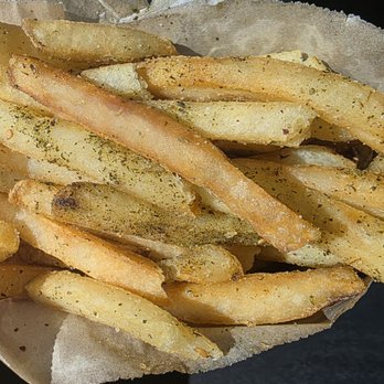 Falafel - My extremely cold French fries that they just took out of the refrigerator. - Falafel Near Me - Rockville, Maryland