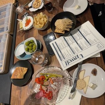 Upwell Wine & Coffee - Coffee & Tea Near Me - Seattle, Washington Upwell Wine & Coffee - Coffee & Tea Near Me - Seattle, Washington